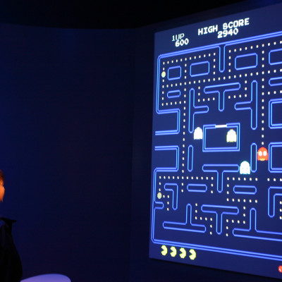 Take on the Pac-Man: a challenge to the last dot